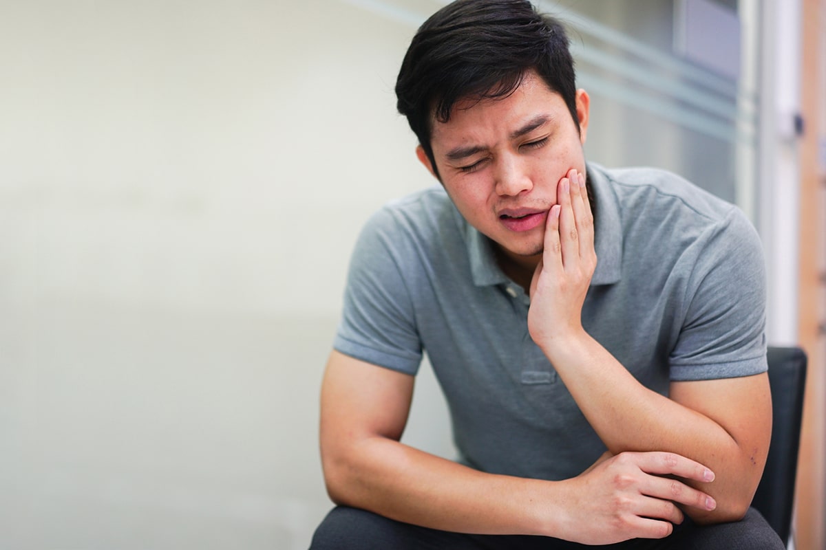 Do You Have TMJ? 8 Symptoms Not to Ignore
